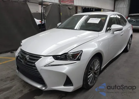 2018 Lexus Is 300 z USA, uszkodzony, nr VIN JTHC81D20J5029198